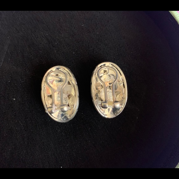 Earrings - Picture 4 of 5